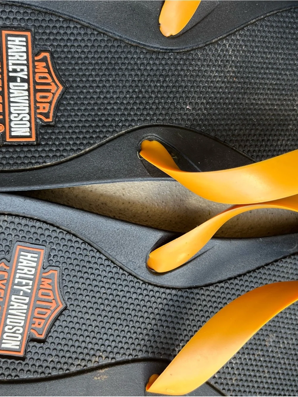 Men's Harley Davidson Flip Flops Size 10 Black and Orange Pre-Owned